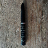 Vippeserum / Vippebalm for å stimulere veksten av vipper og bryn med castor oil