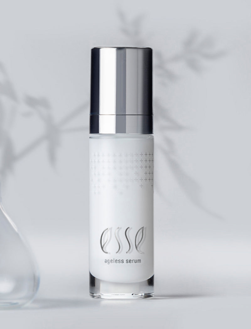 Esse Ageless Serum+ avansert anti-age serum med peptider og probiotika for løft og reduksjon av dype linjer
