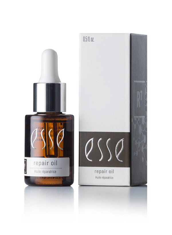 Esse Repair Oil flaske med luksuriøs, økologisk ansiktsolje. Inneholder marula, rosehip og jojoba for reparasjon og næring til sensitiv hud 15 ml.